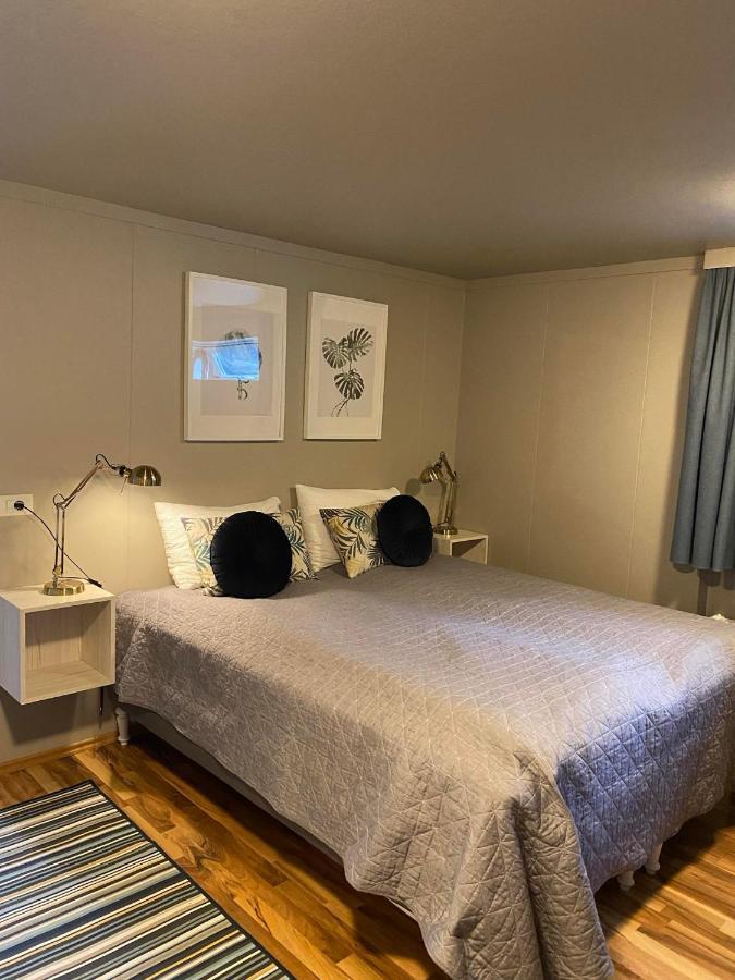 Guesthouse Stekkabol Patreksfjordur Ngoại thất bức ảnh