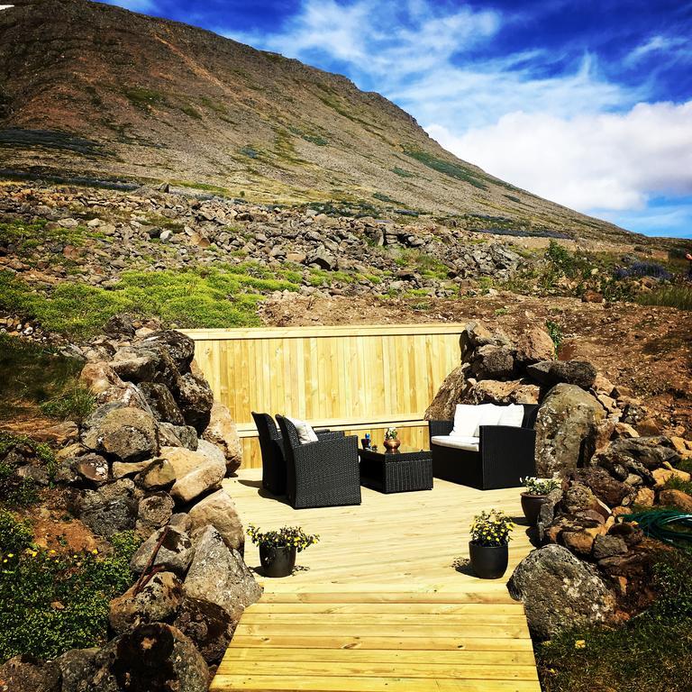 Guesthouse Stekkabol Patreksfjordur Ngoại thất bức ảnh