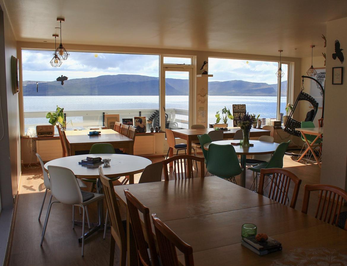 Guesthouse Stekkabol Patreksfjordur Ngoại thất bức ảnh