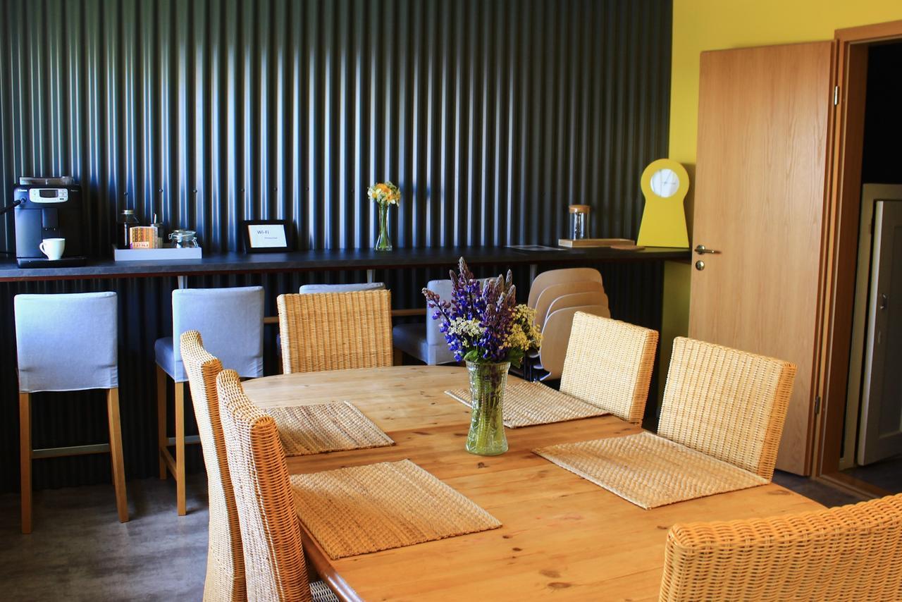 Guesthouse Stekkabol Patreksfjordur Ngoại thất bức ảnh